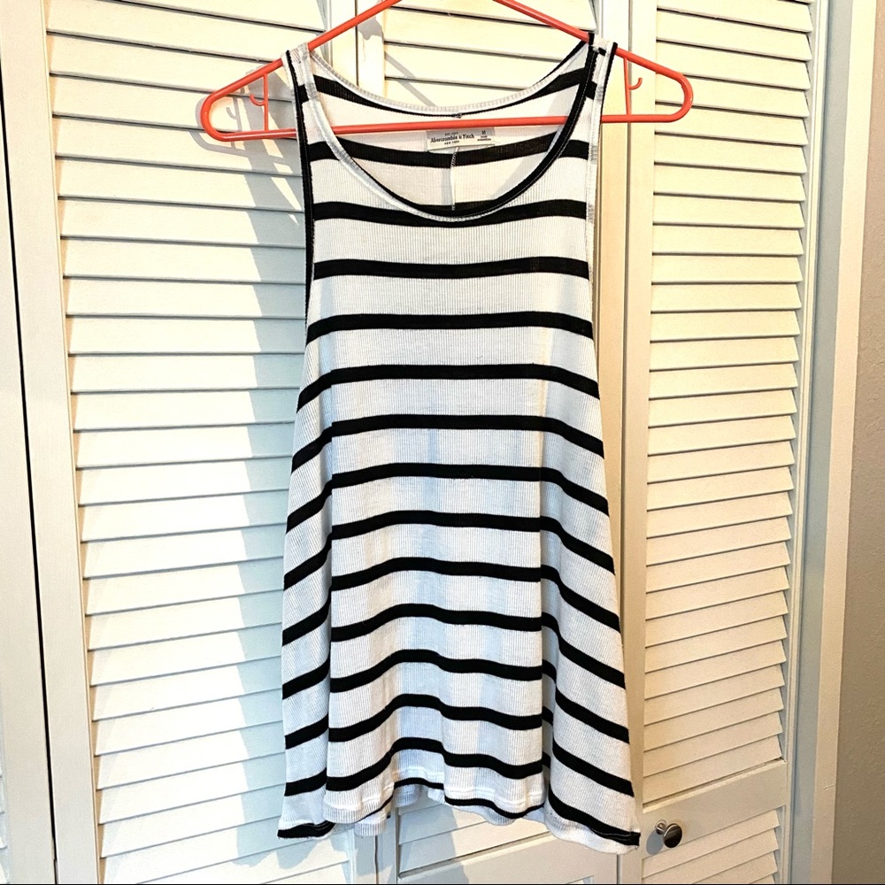 Abercrombie & Fitch Tank